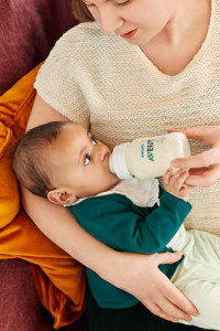 Бутылочка Phillips AVENT Classic+, антиколиковая, 1m+, 260мл
